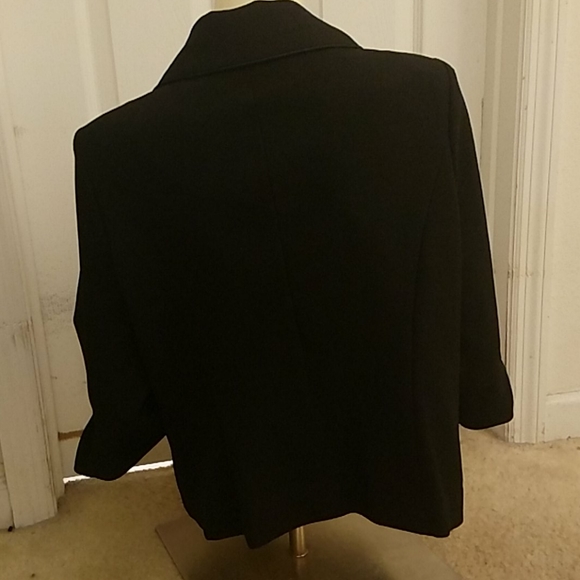 R&M Richards Jacket - Picture 2 of 2